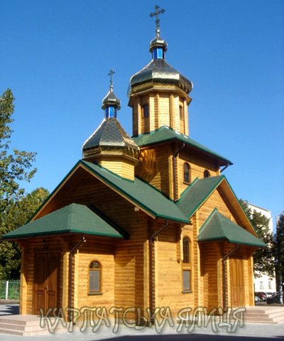 будівництво церков з дерева